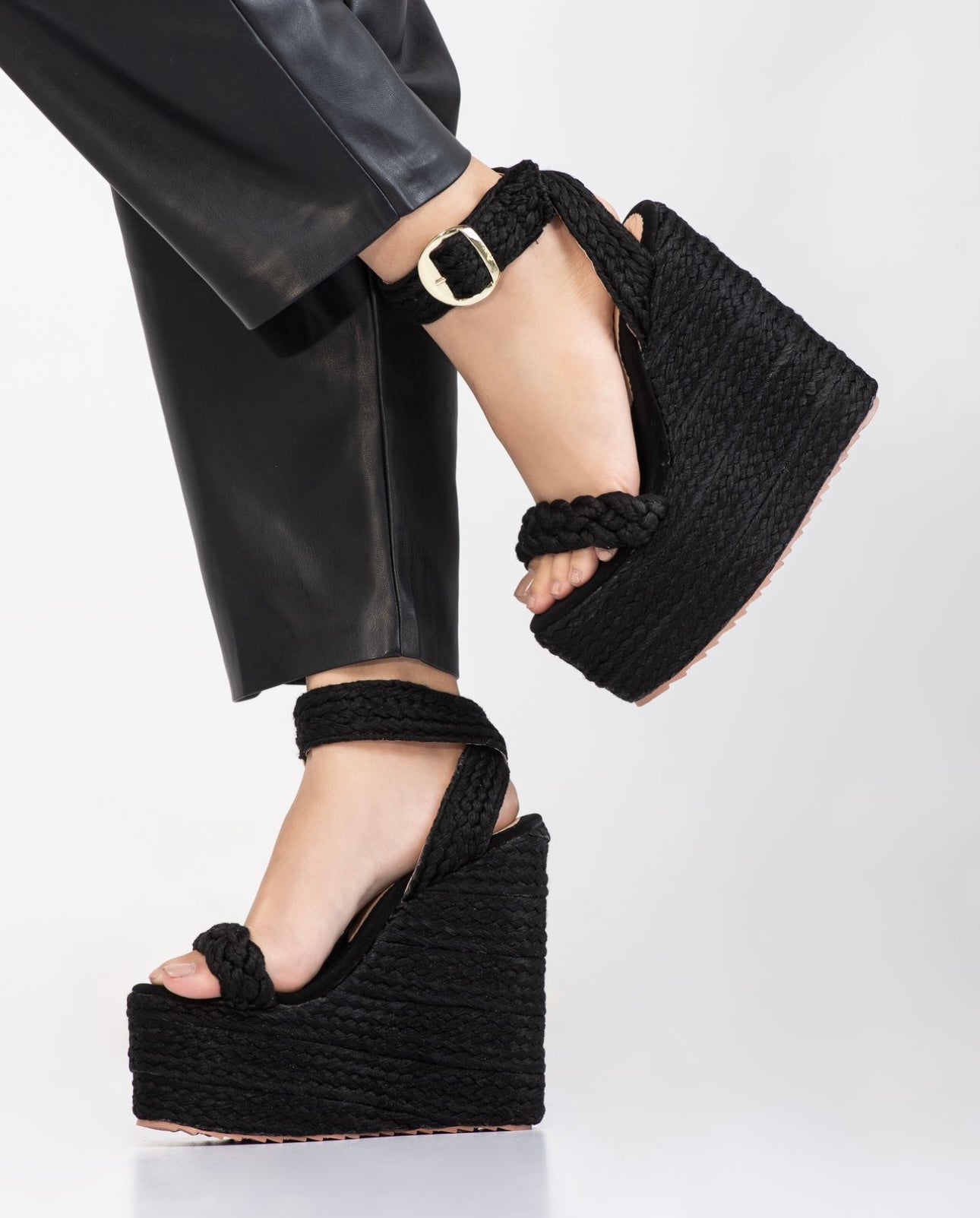 Plataforma negra Rf 211